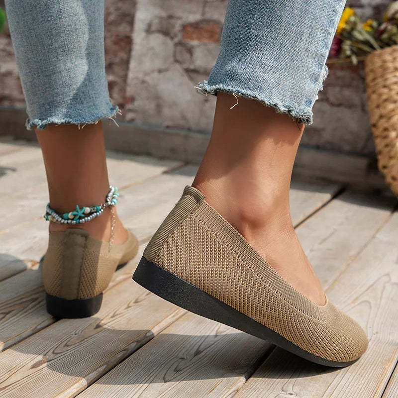 Frühling frauen Flache Schuhe neue Stricken Socke Turnschuhe Atmungsaktive Slip auf Weibliche Rpound Toe Loafers 36-43 Plus größe Licht Schuhe