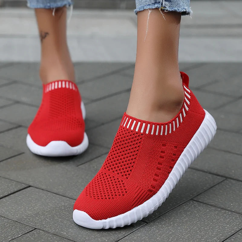 Ultraleichte, übergroße Laufschuhe für Damen, modische, atmungsaktive Sport-Sneaker mit Fliegengewebe