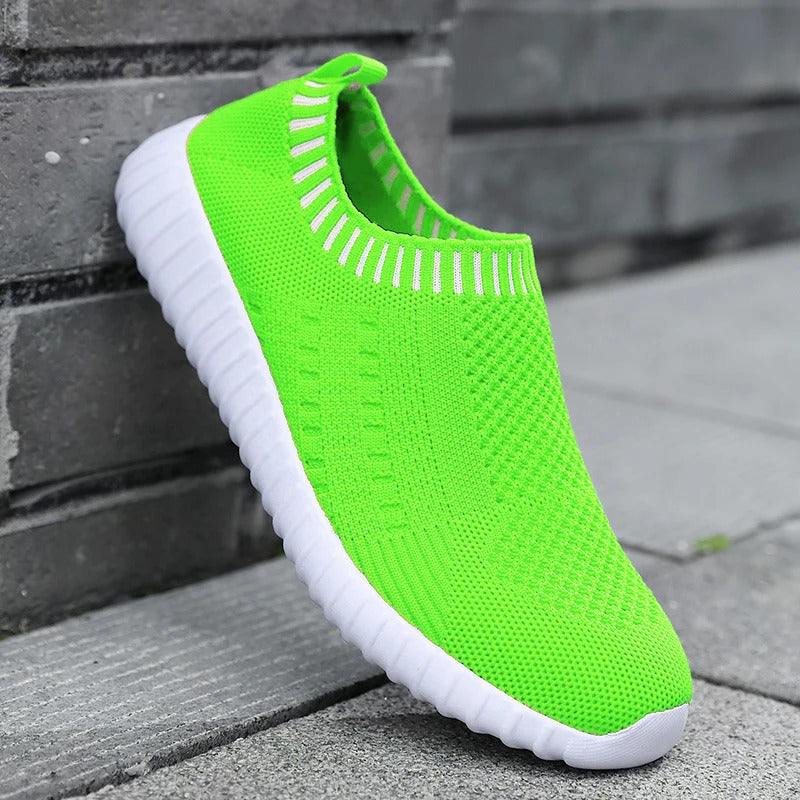 Ultraleichte, übergroße Laufschuhe für Damen, modische, atmungsaktive Sport-Sneaker mit Fliegengewebe
