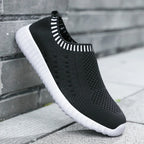 Ultraleichte, übergroße Laufschuhe für Damen, modische, atmungsaktive Sport-Sneaker mit Fliegengewebe