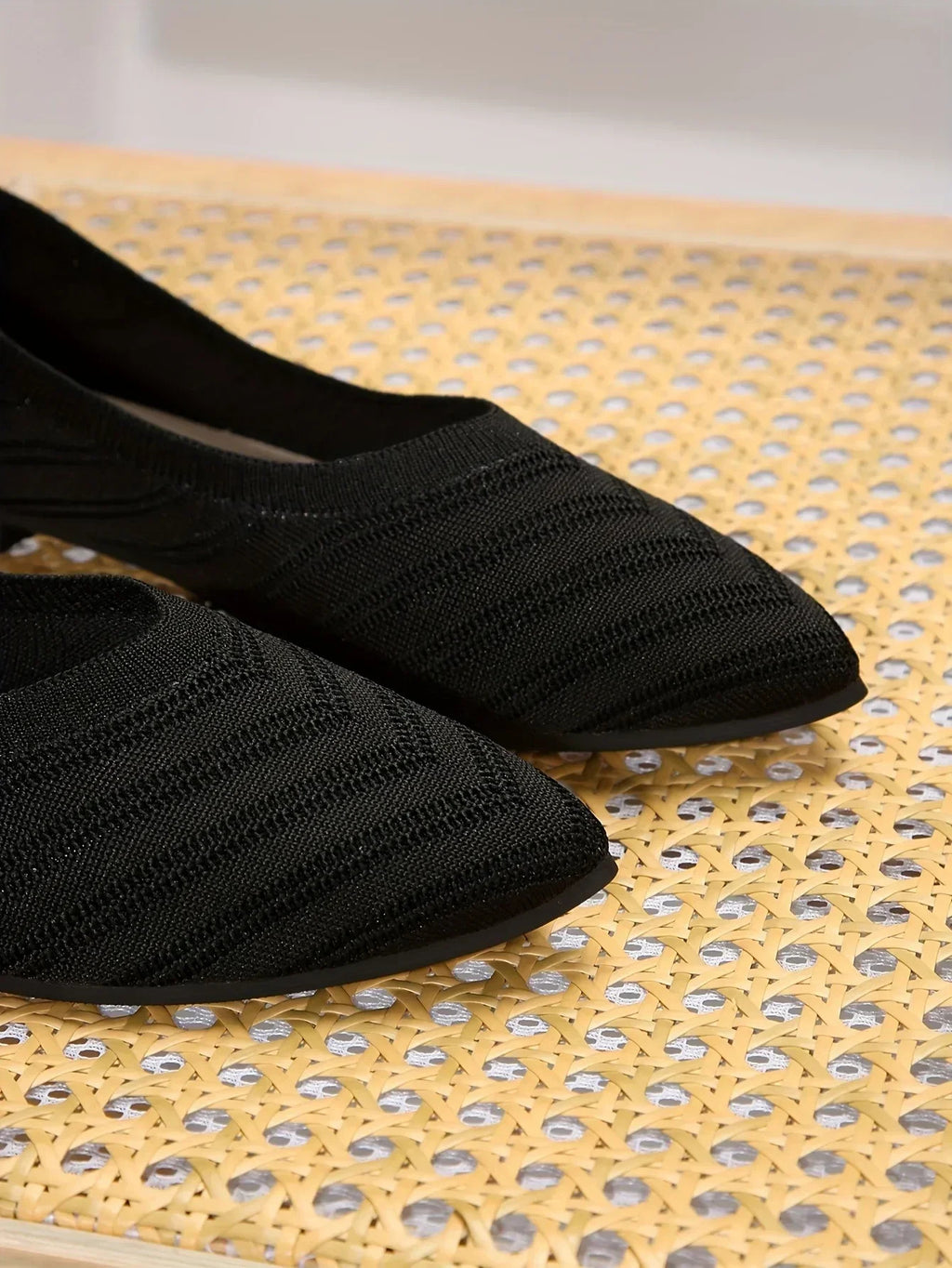 Damen Spitzschuh Flache Schuhe Einfarbig Gestrickte Slip-on-Schuhe Lässige Atmungsaktive Ballerinas Damen Flache Schuhe Müßiggänger Damen