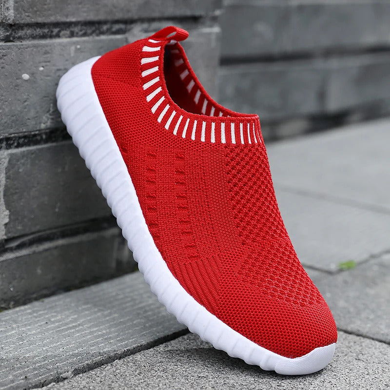 Ultraleichte, übergroße Laufschuhe für Damen, modische, atmungsaktive Sport-Sneaker mit Fliegengewebe
