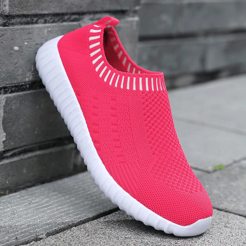 Ultraleichte, übergroße Laufschuhe für Damen, modische, atmungsaktive Sport-Sneaker mit Fliegengewebe